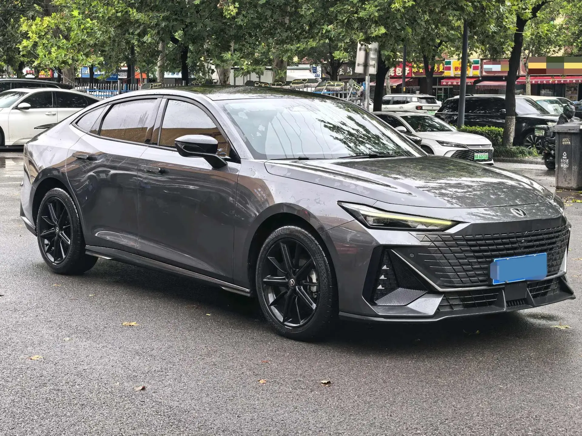 2023 CHANGAN UNI-V thumbnail 3