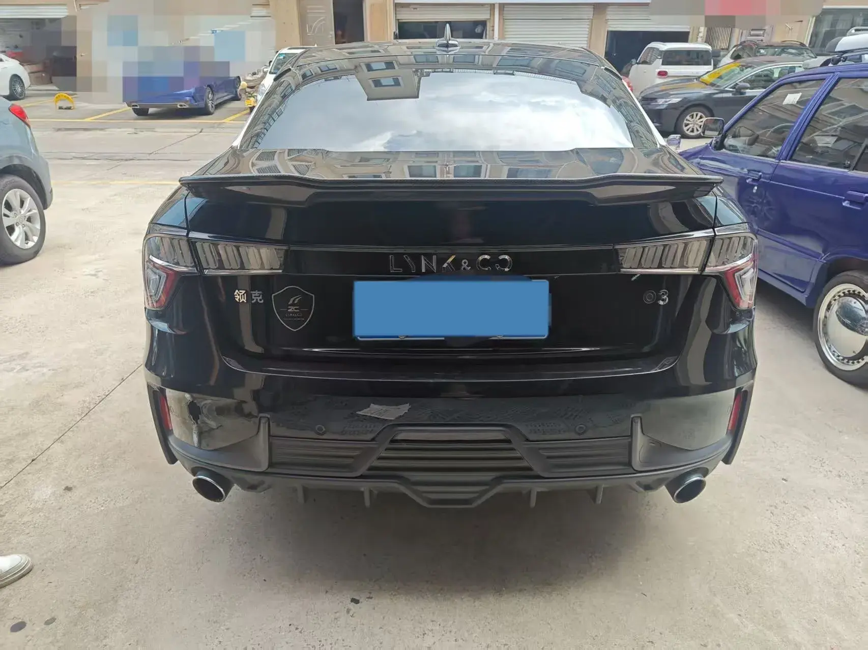 2018 LYNK&CO 03 thumbnail 4