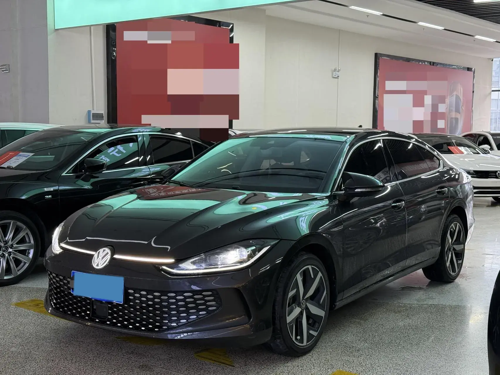 2023 VOLKSWAGEN LAMANDO view 1