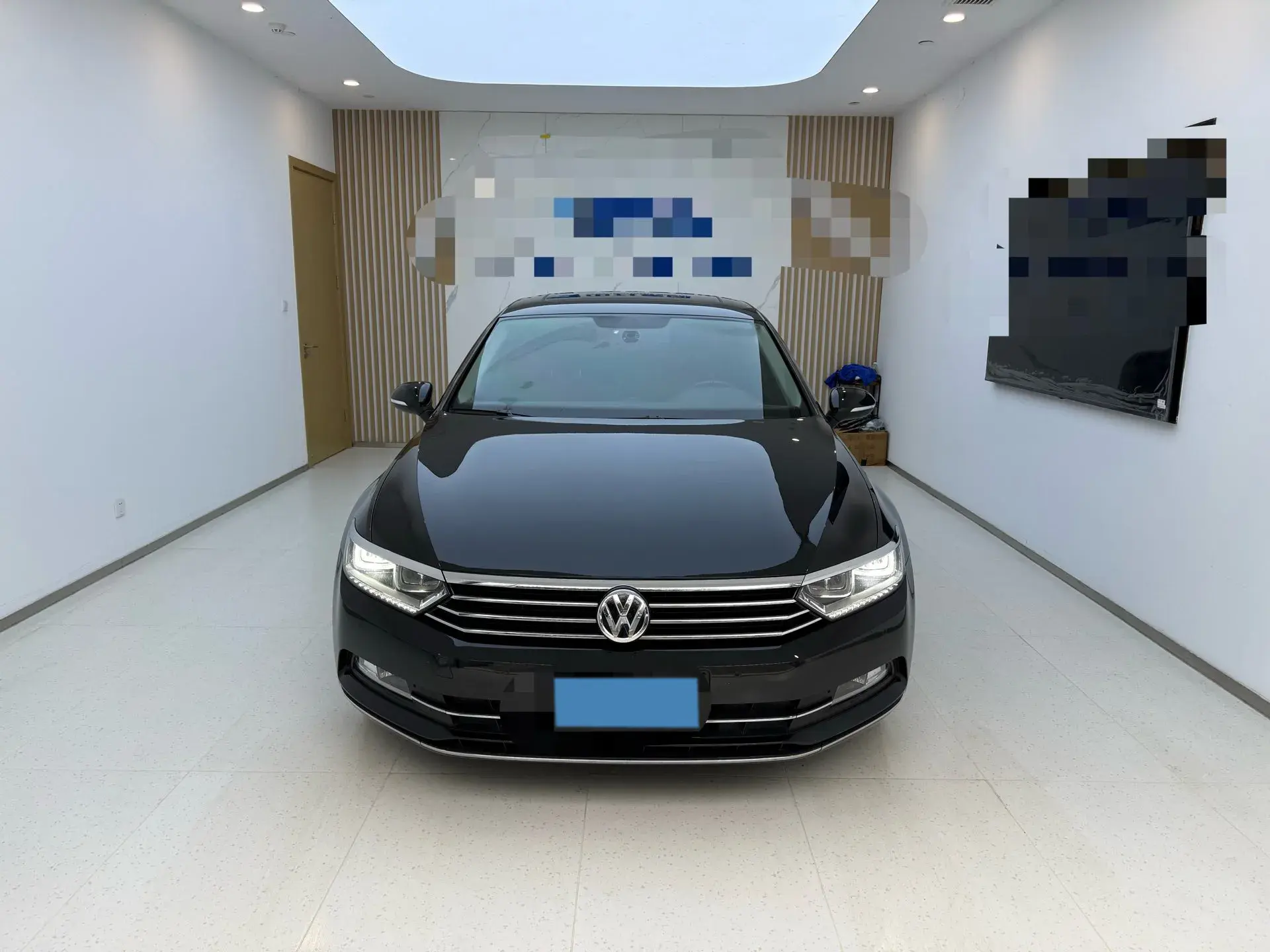 2019 VOLKSWAGEN MAGOTAN thumbnail 2