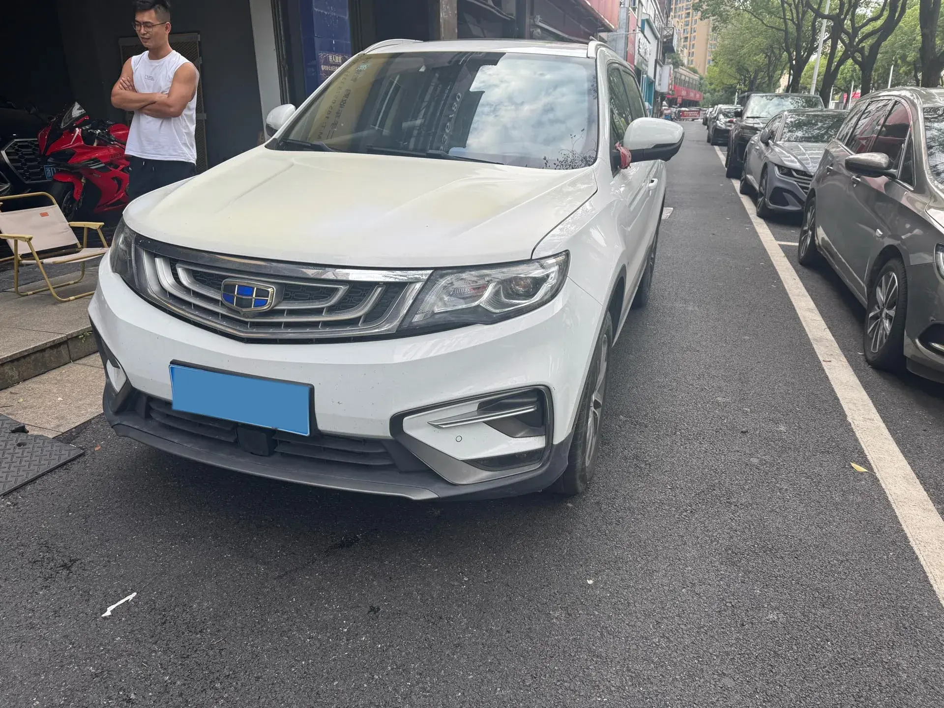 2018 GEELY AZKARRA view 1