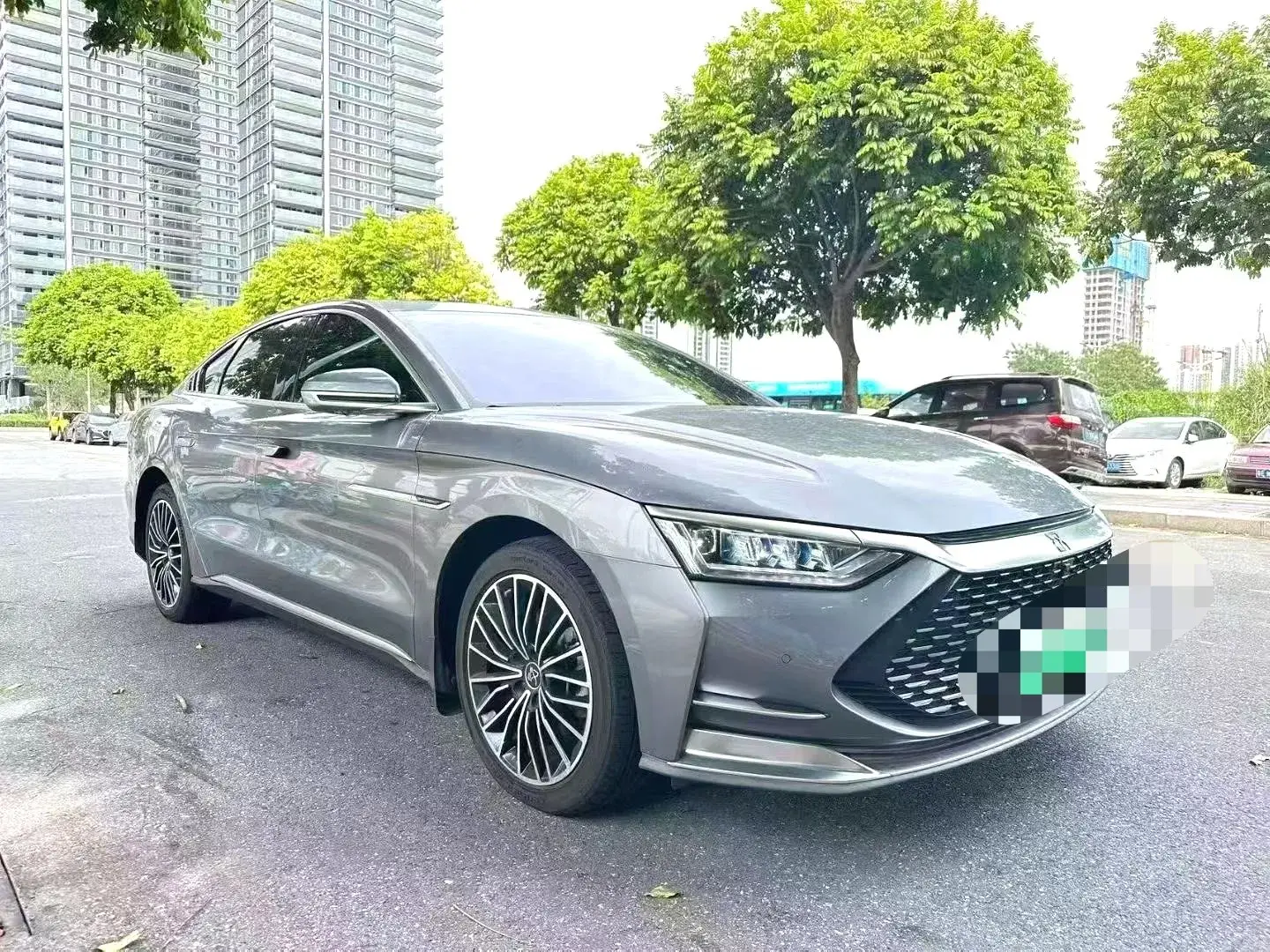 2020 BYD HAN thumbnail 3