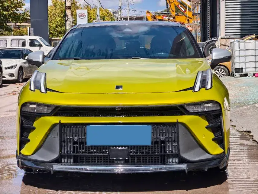 2023 LYNK&CO 03 thumbnail 2