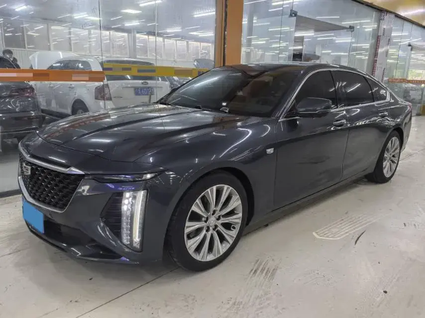2022 CADILLAC CT6 view 1