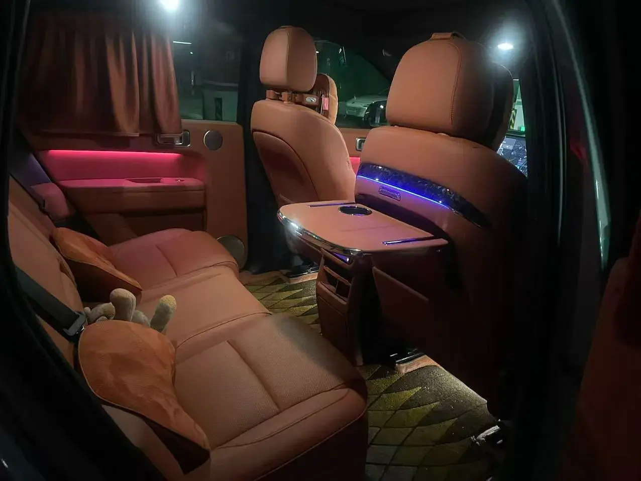 2024 LI L6 thumbnail 4