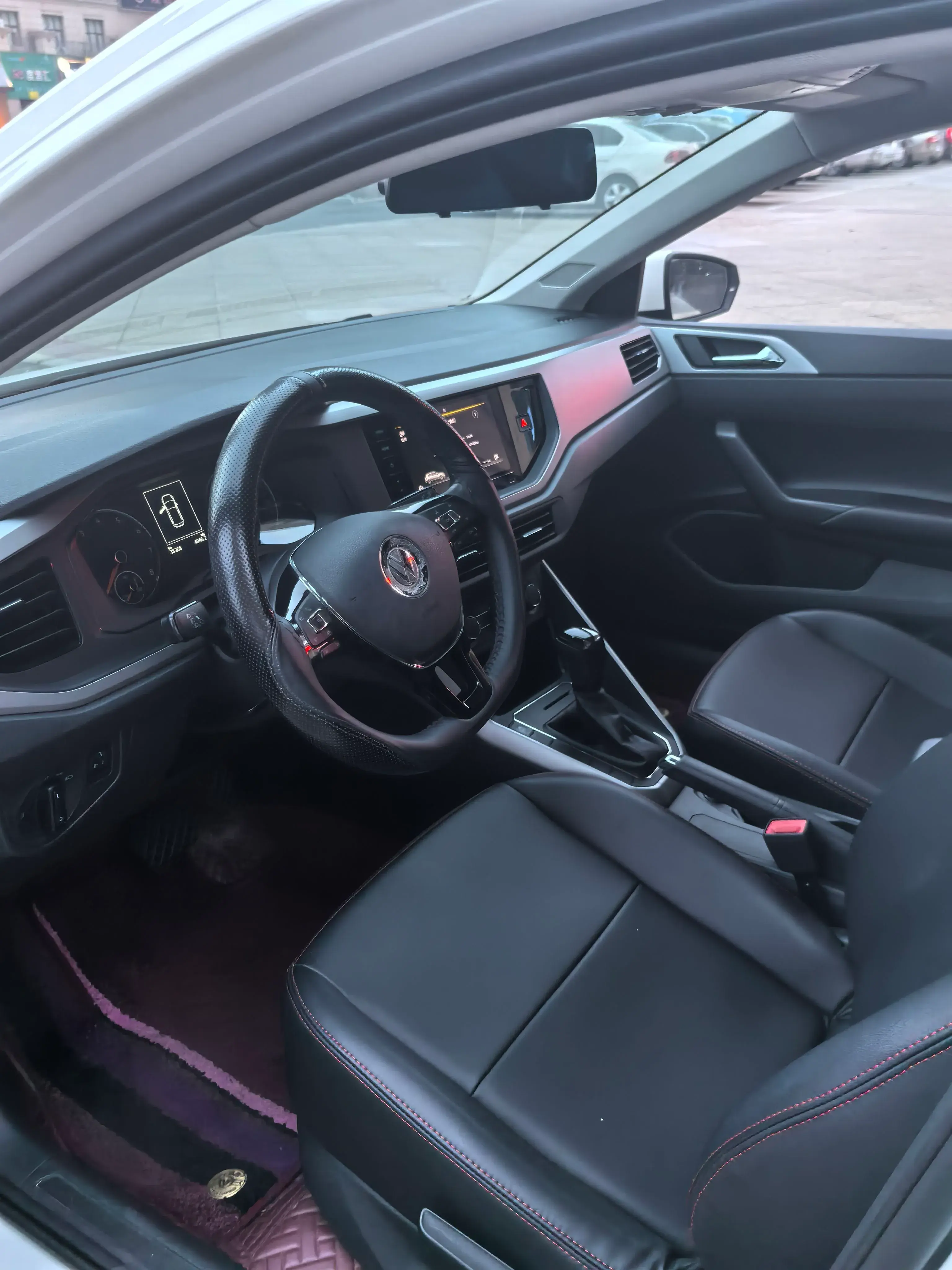 2021 VOLKSWAGEN POLO thumbnail 4