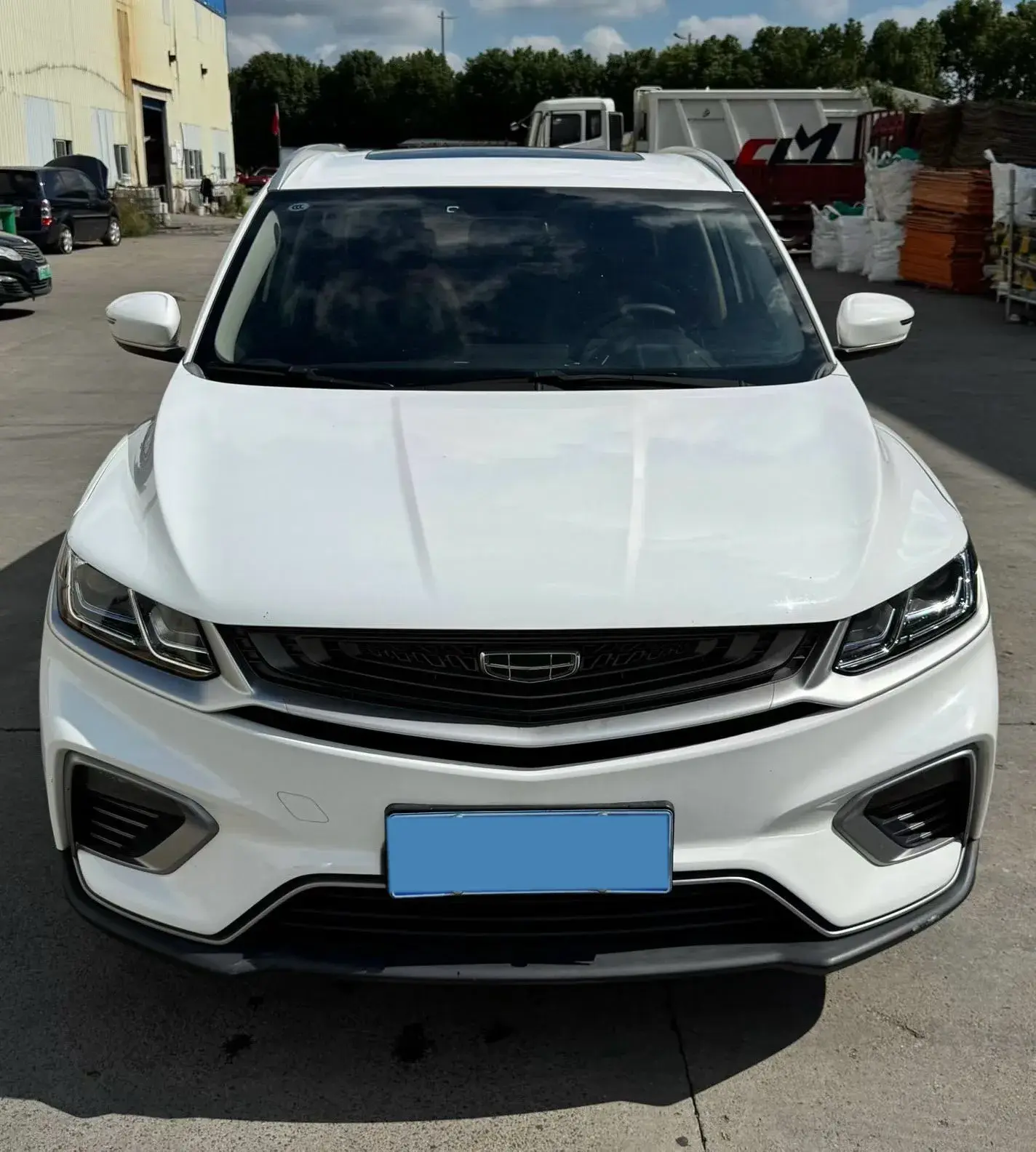 2020 GEELY COOLRAY thumbnail 2