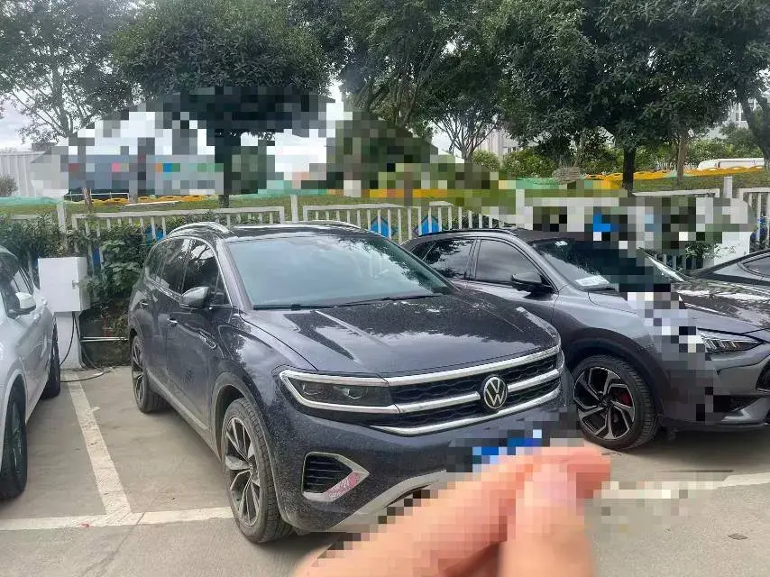 2023 VOLKSWAGEN TALAGON thumbnail 2