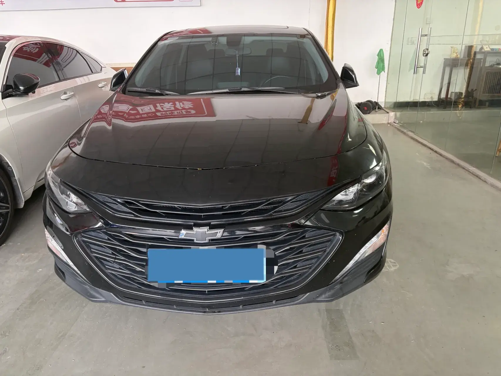 2023 CHEVROLET MALIBU thumbnail 2