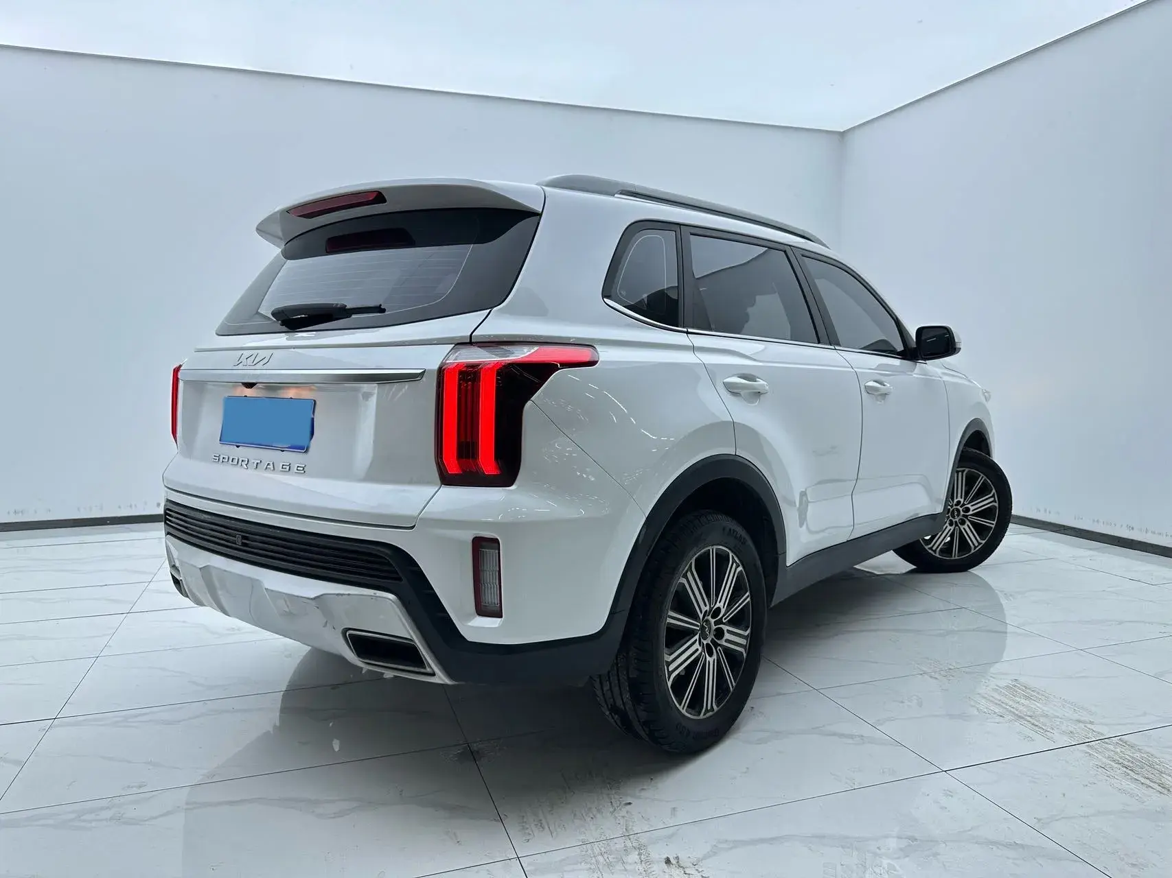 2021 KIA SPORTAGE thumbnail 3