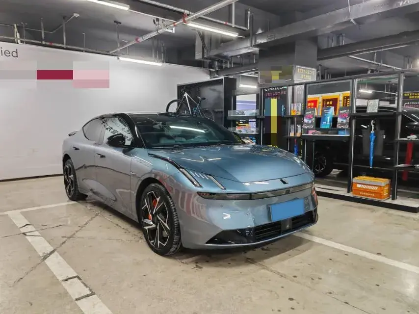 2025 LYNK&CO Z10 thumbnail 3