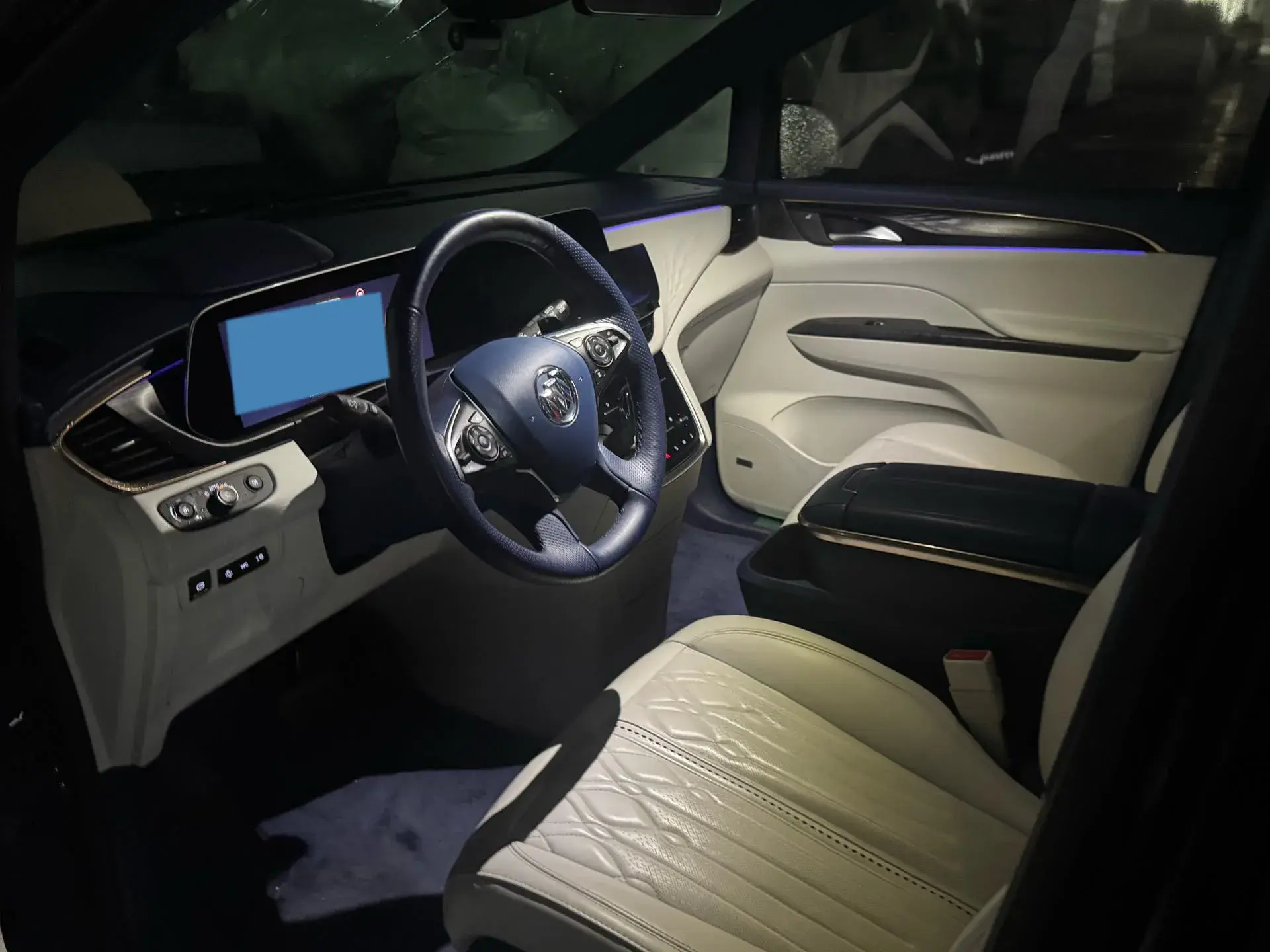 2022 BUICK GL8 thumbnail 3