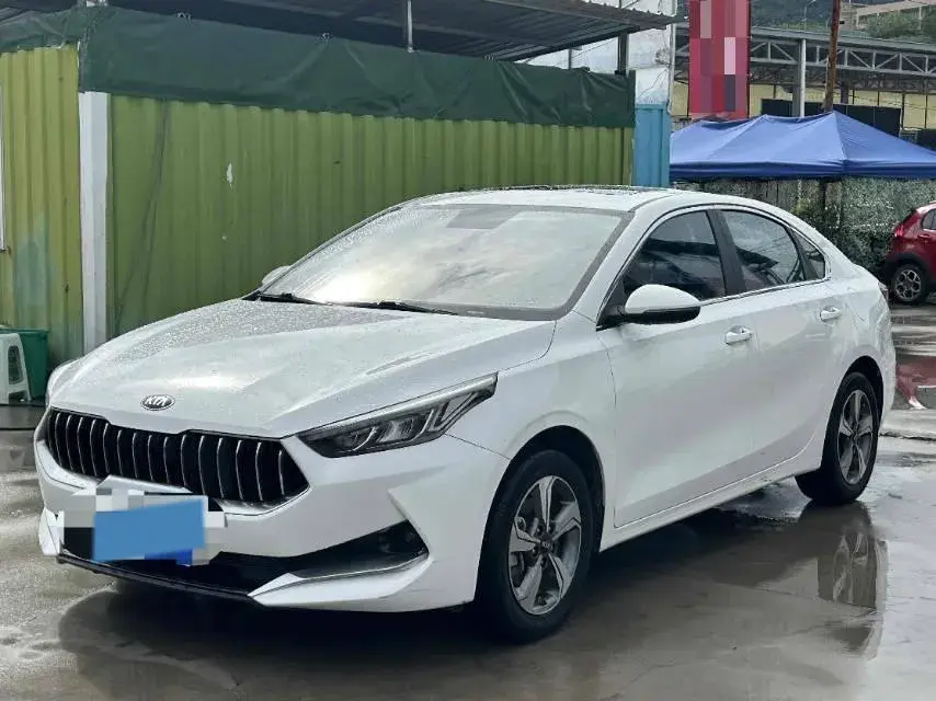 2020 KIA K3 view 1