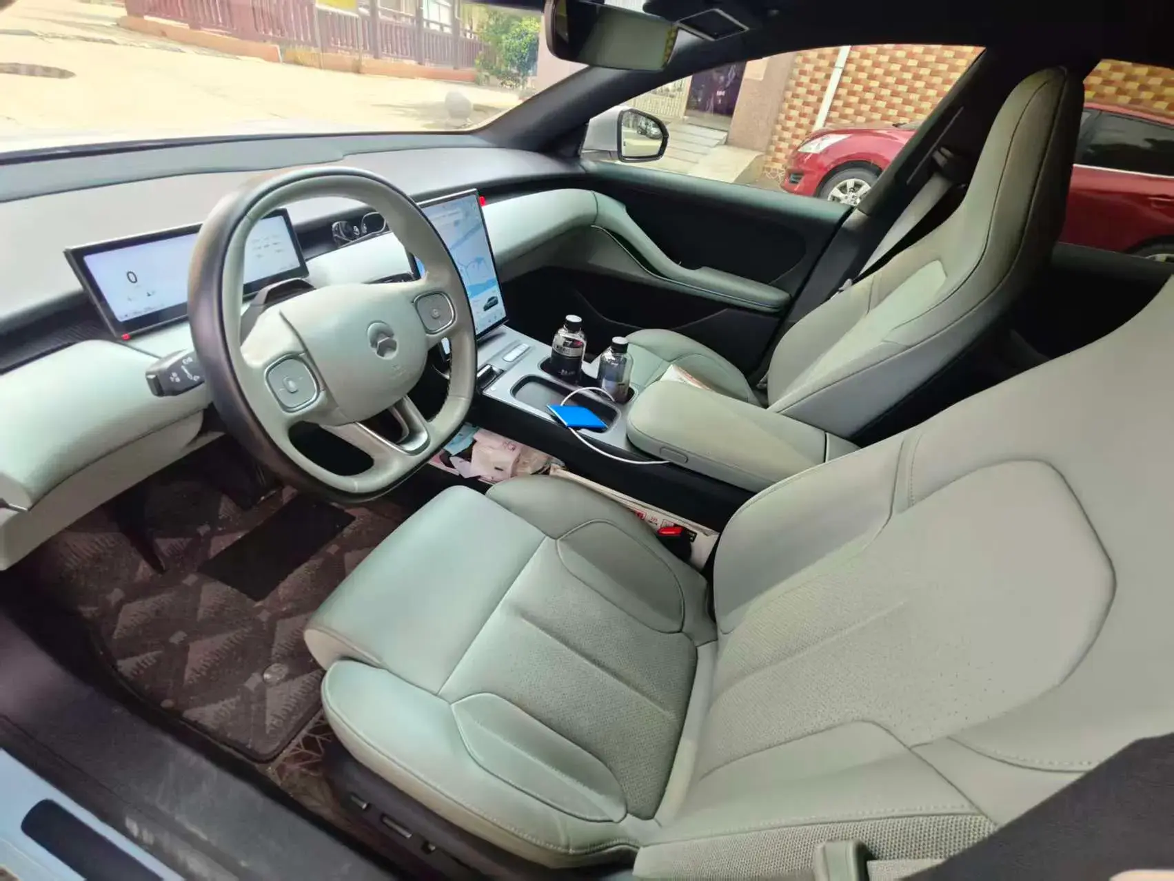 2022 NIO ET5 thumbnail 3