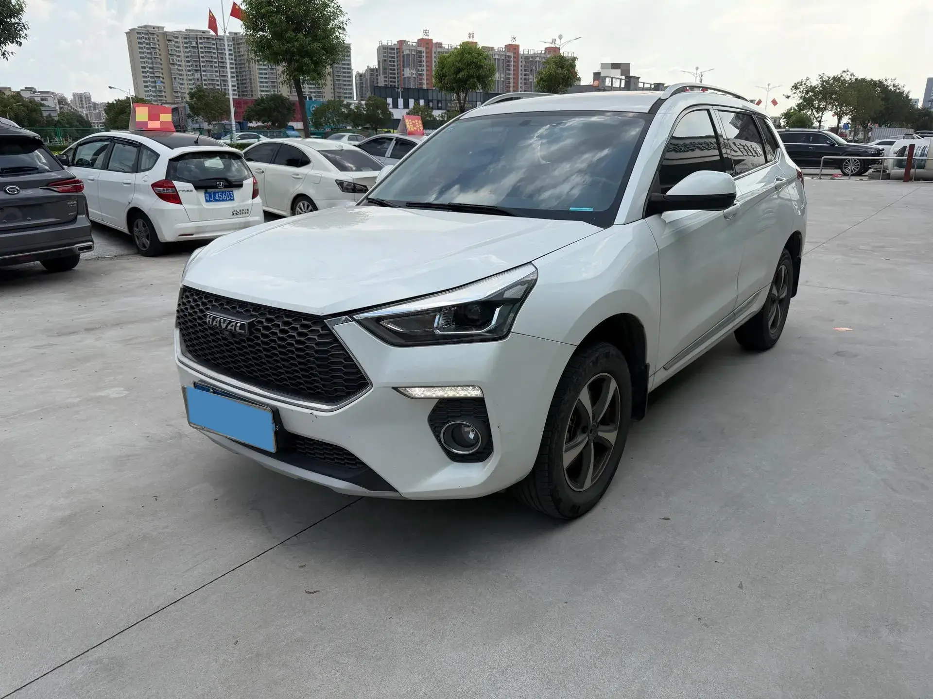 2019 HAVAL H6 view 1
