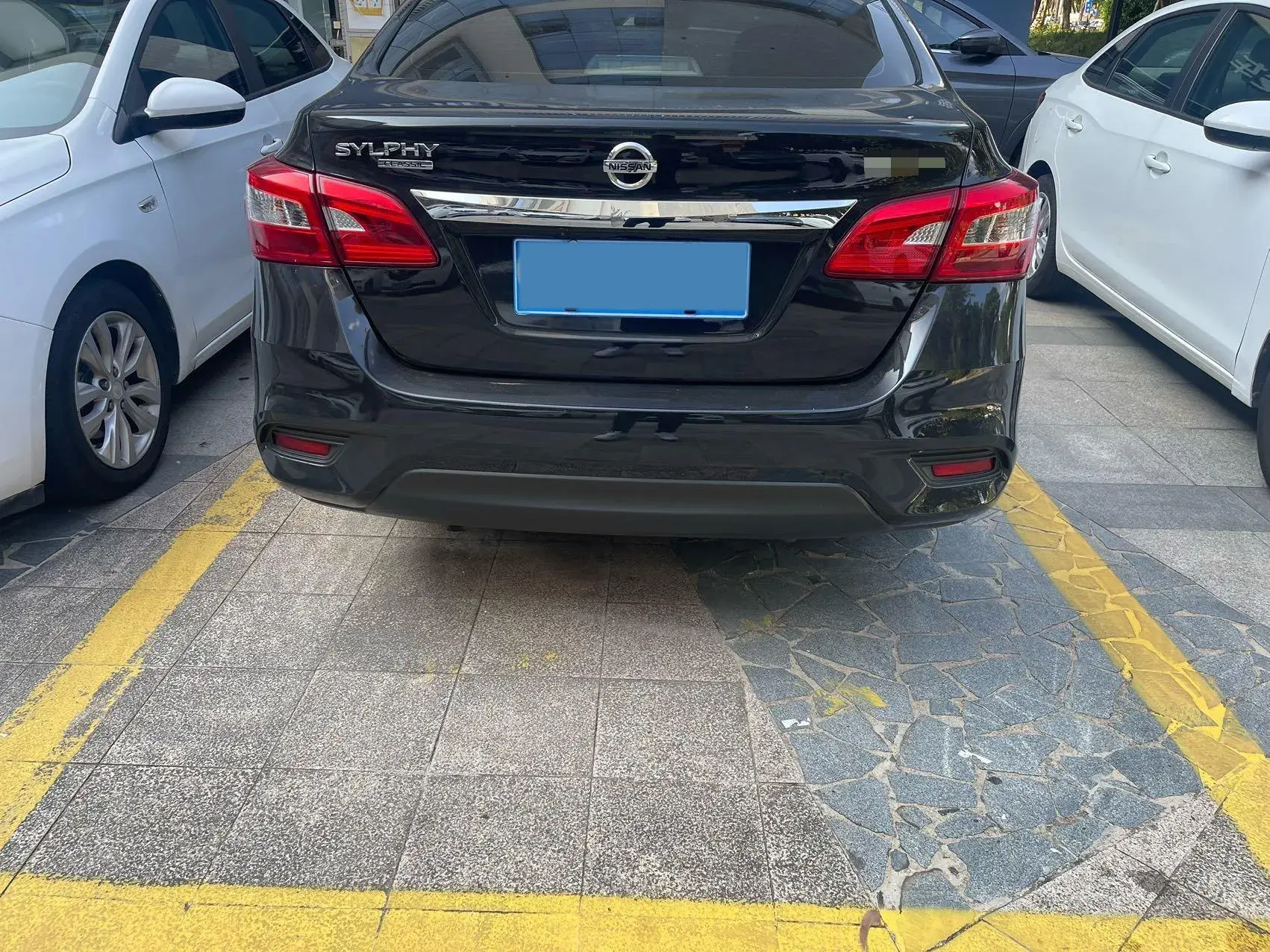 2021 NISSAN SYLPHY thumbnail 4