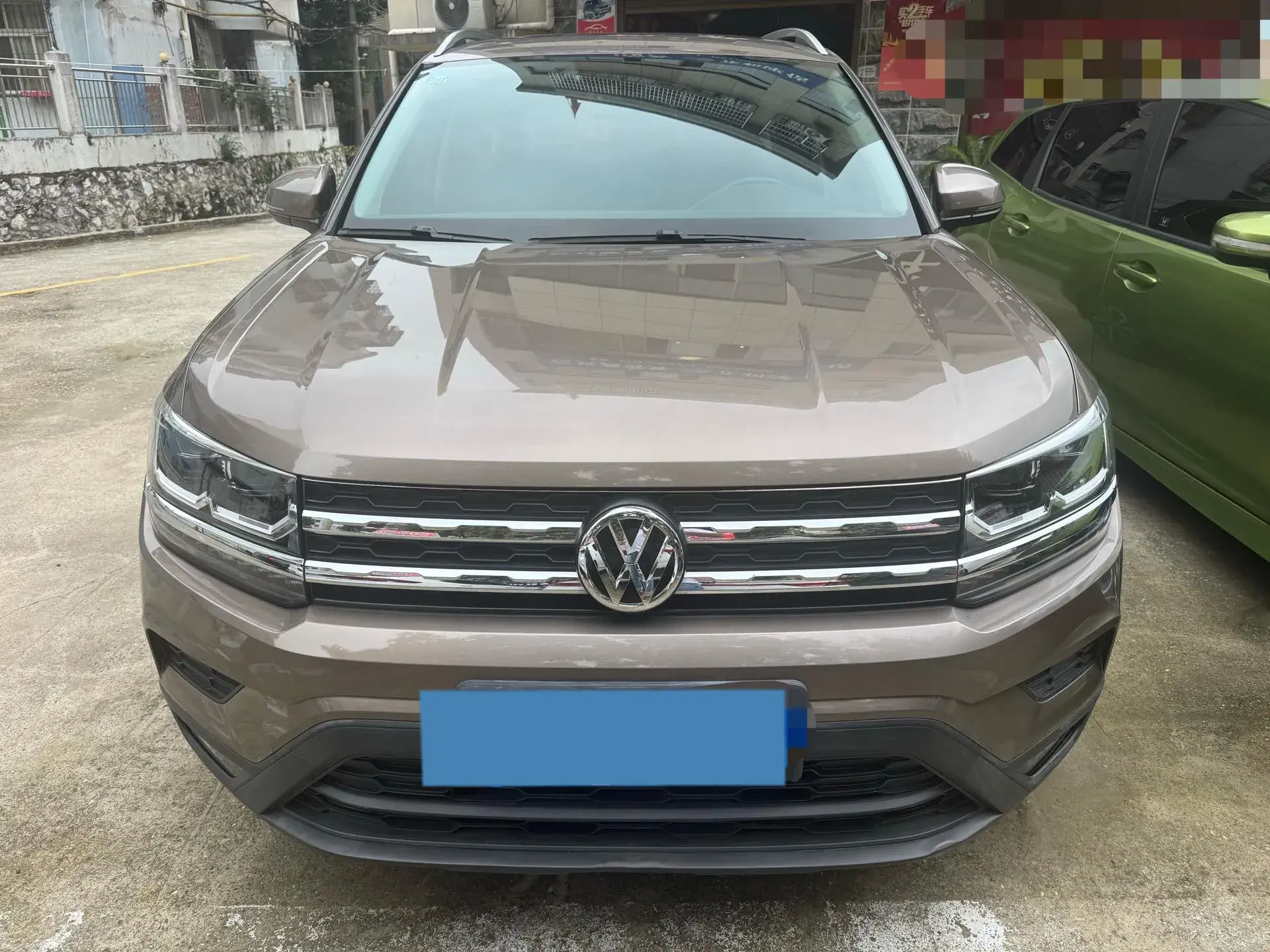 2019 VOLKSWAGEN THARU thumbnail 2