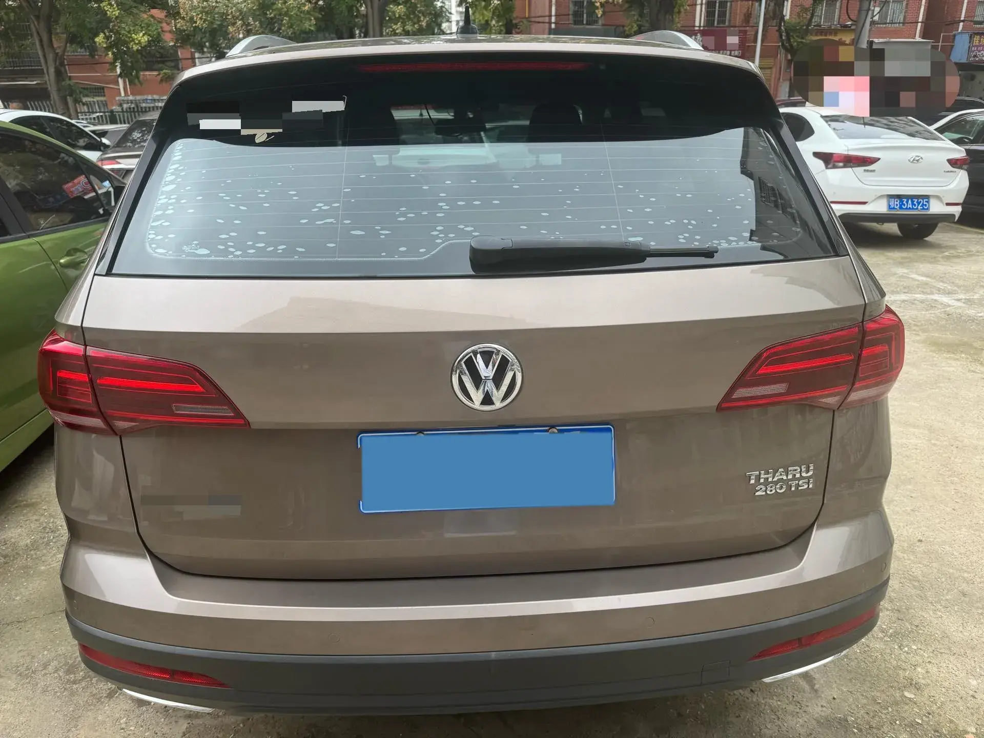 2019 VOLKSWAGEN THARU thumbnail 3