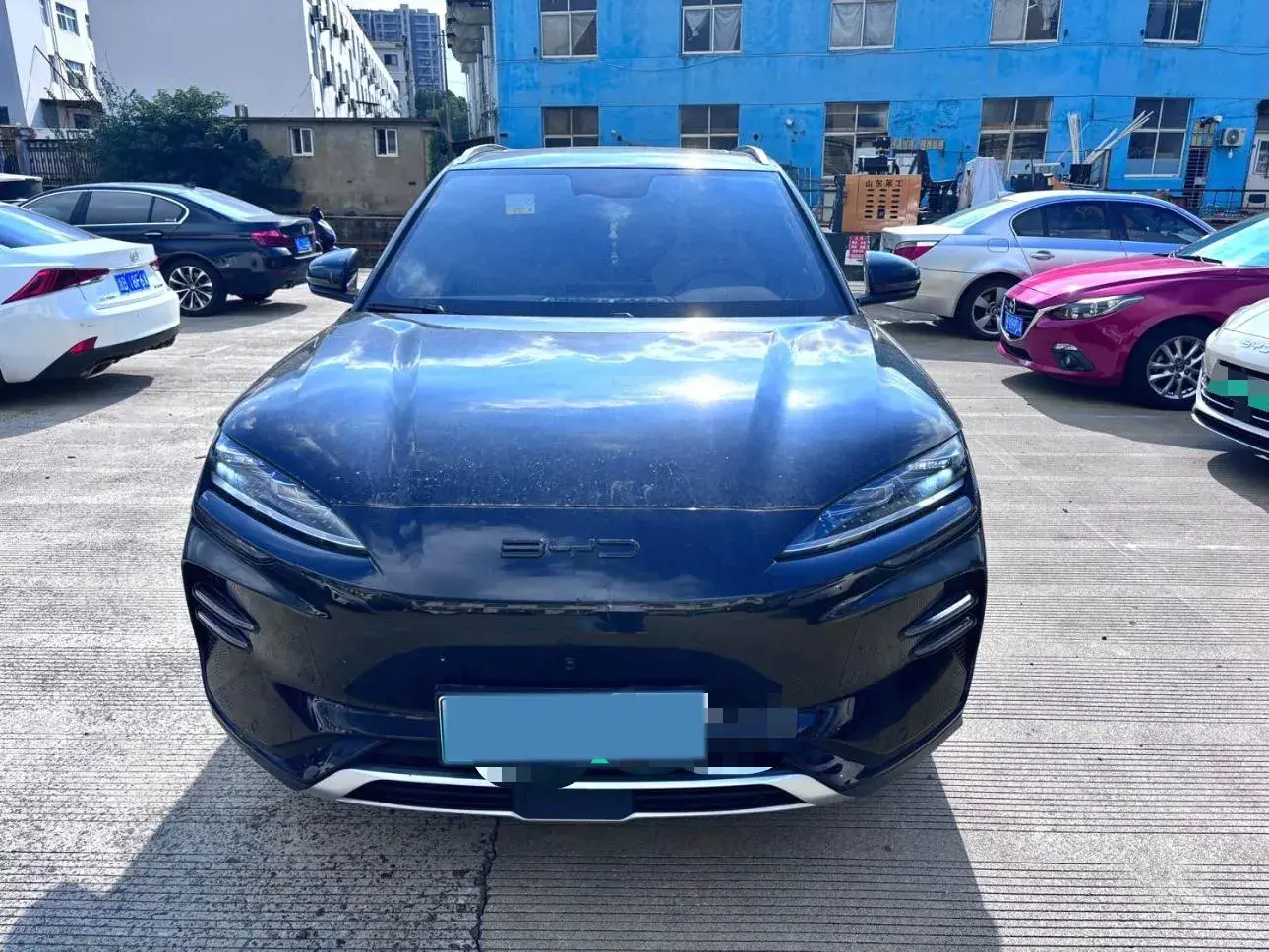 2024 BYD SONG thumbnail 2