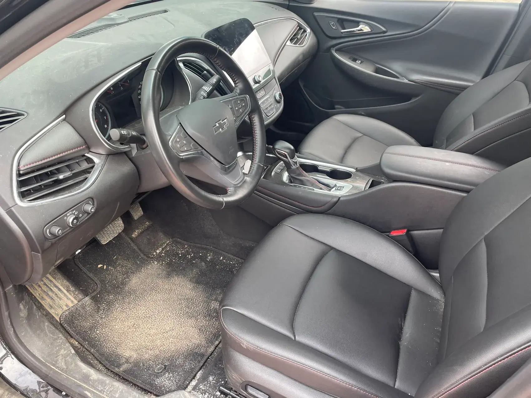 2022 CHEVROLET MALIBU thumbnail 4