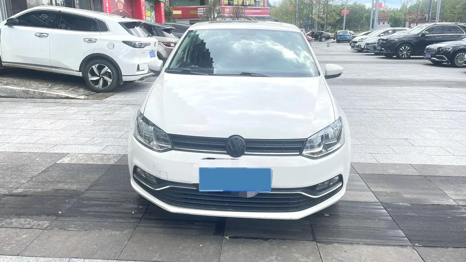 2018 VOLKSWAGEN POLO thumbnail 2