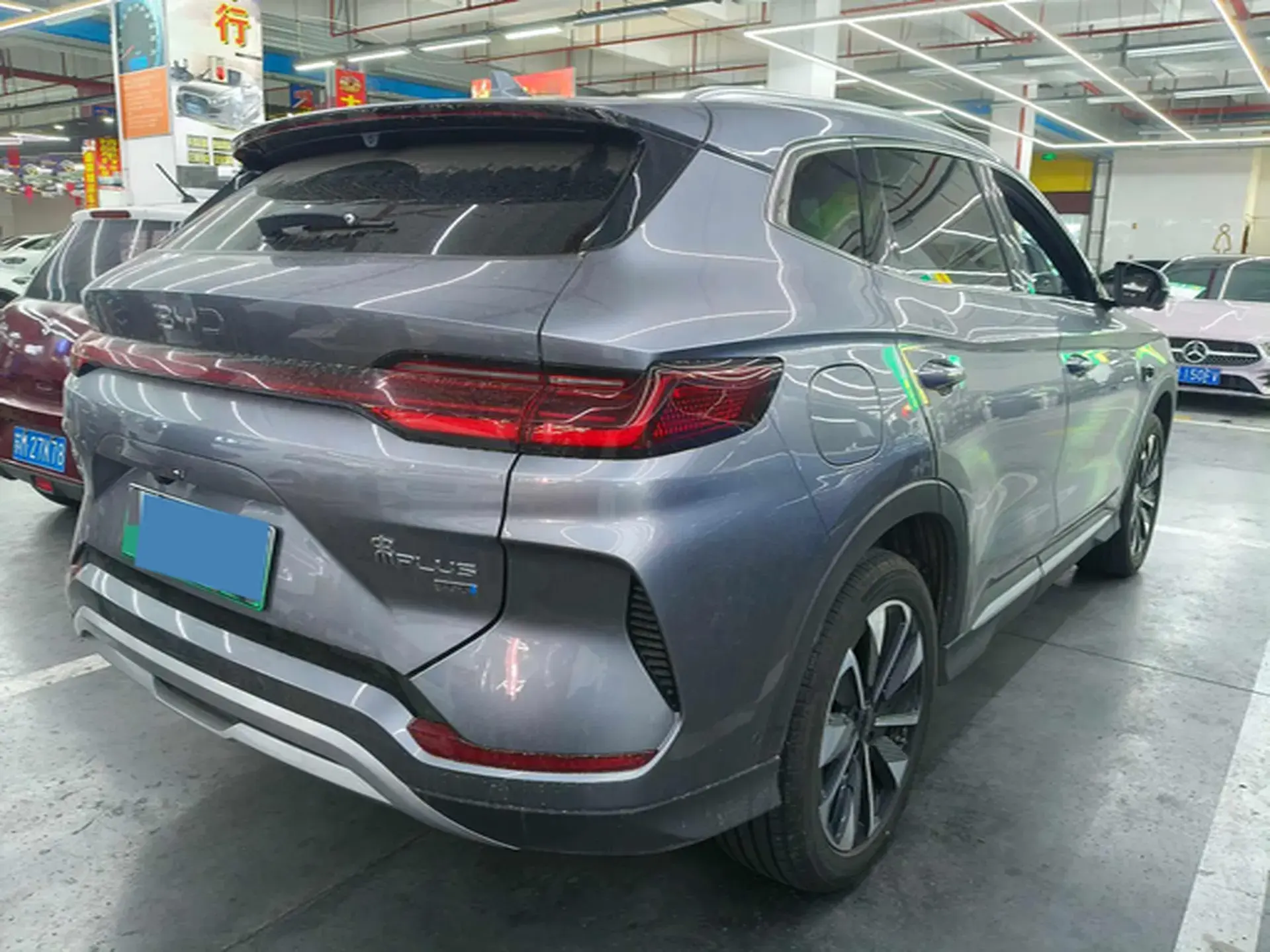 2025 BYD SONG thumbnail 3