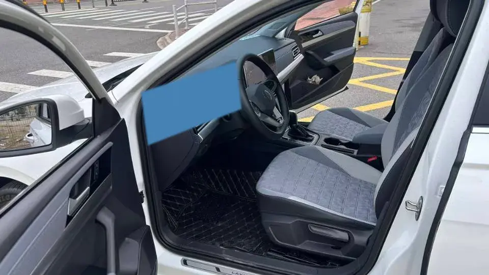 2023 VOLKSWAGEN LAVIDA thumbnail 4