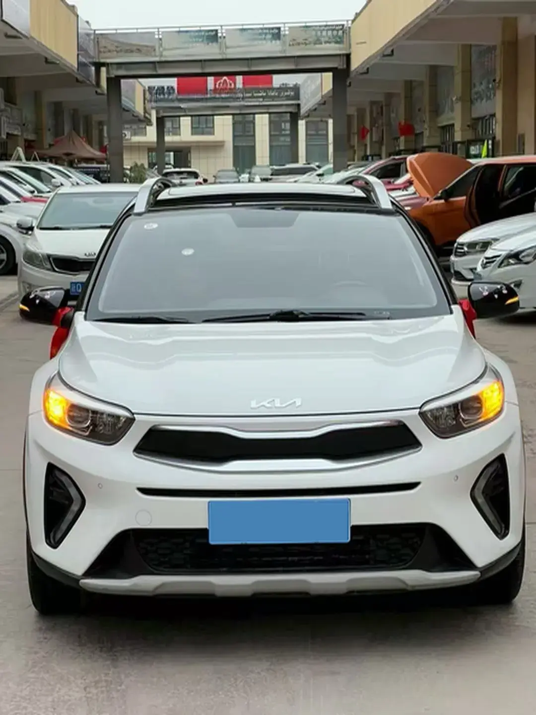 2021 KIA KX1 view 1