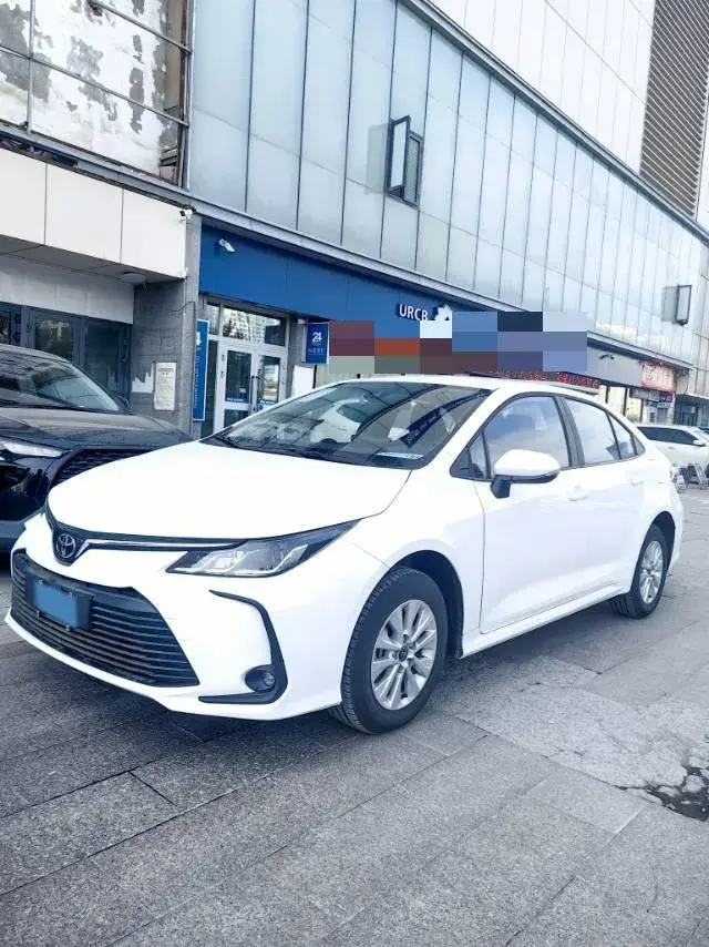 2024 TOYOTA COROLLA view 1