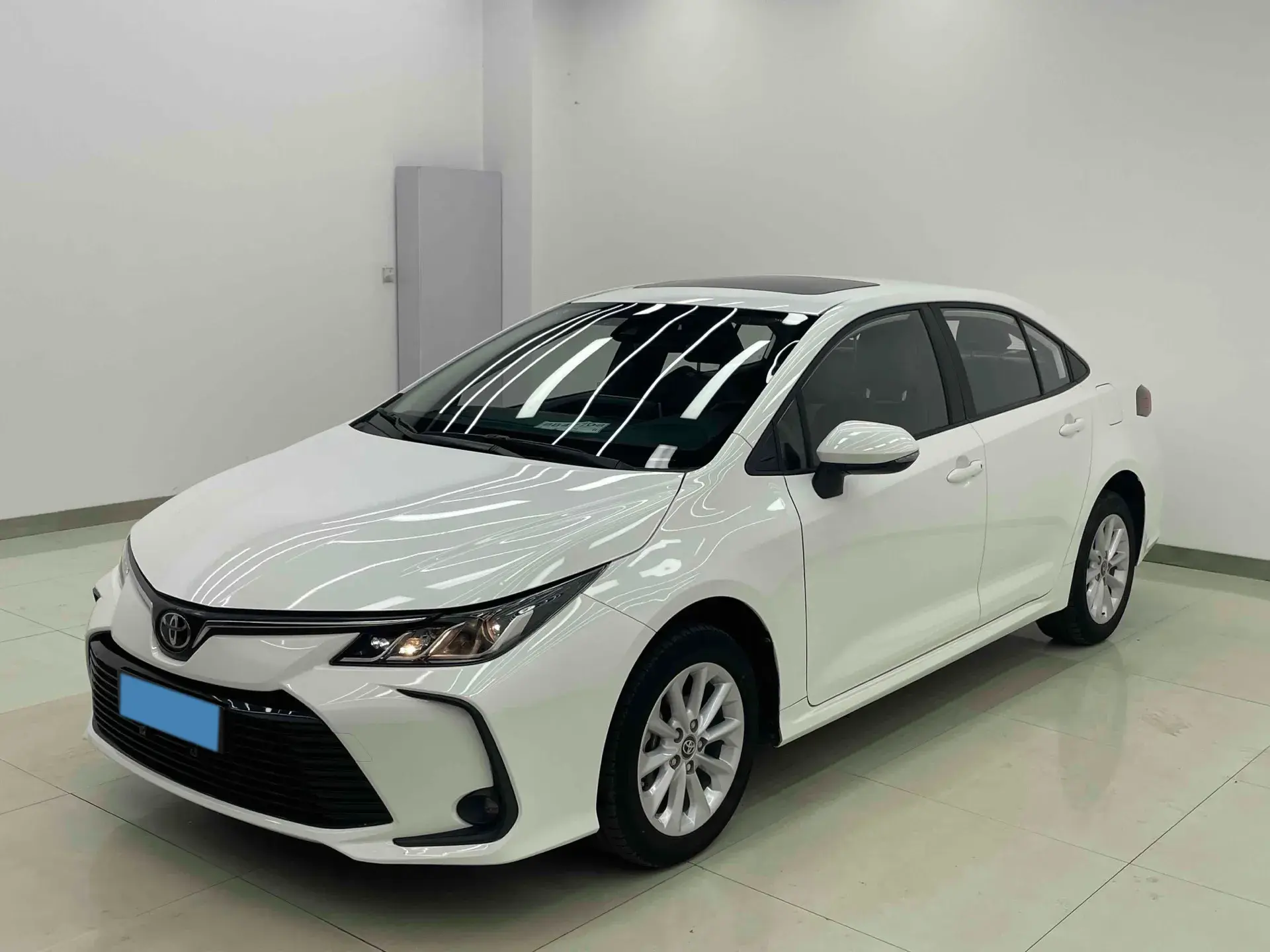 2021 TOYOTA COROLLA view 1