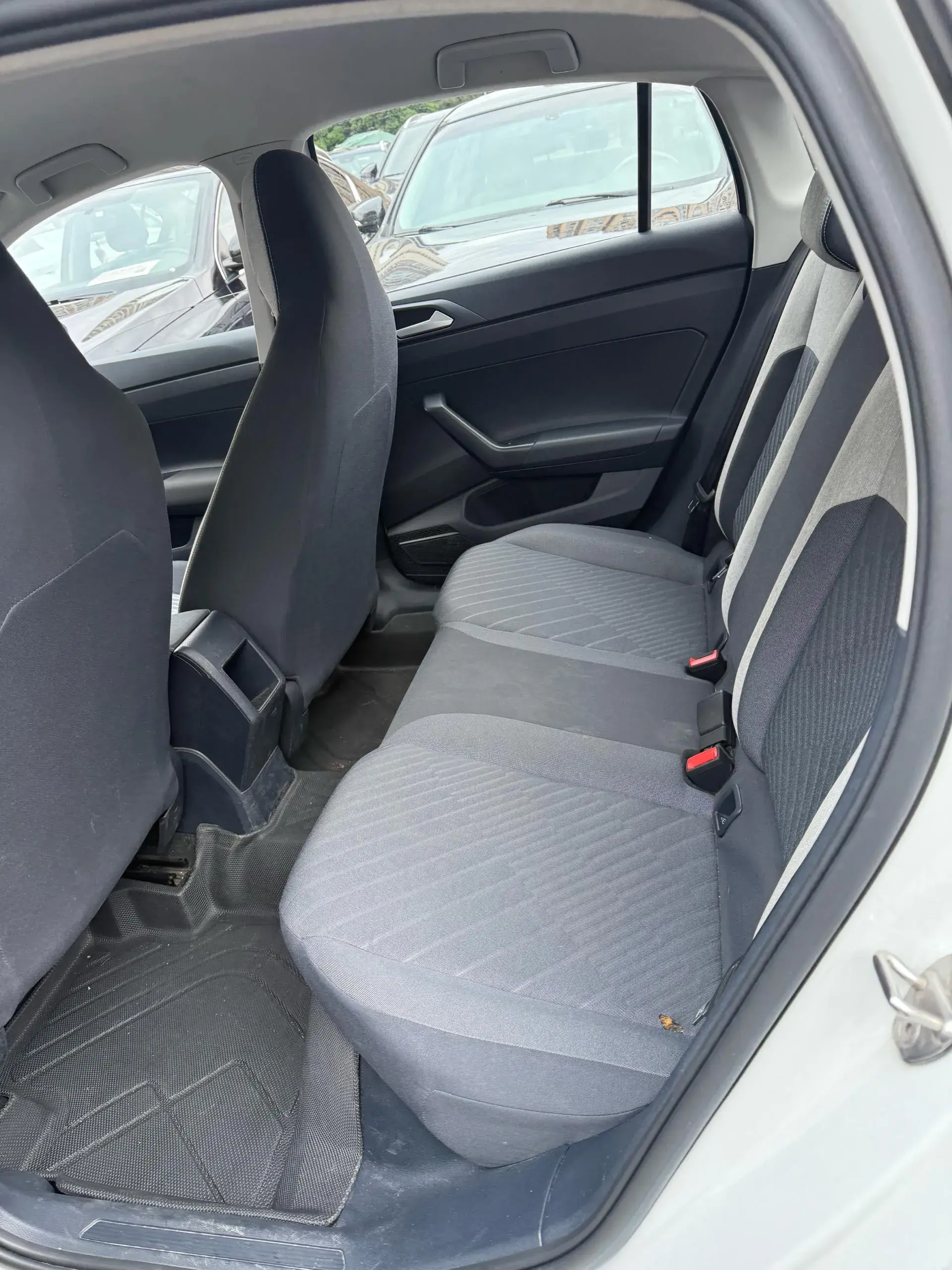 2023 VOLKSWAGEN LAVIDA thumbnail 4