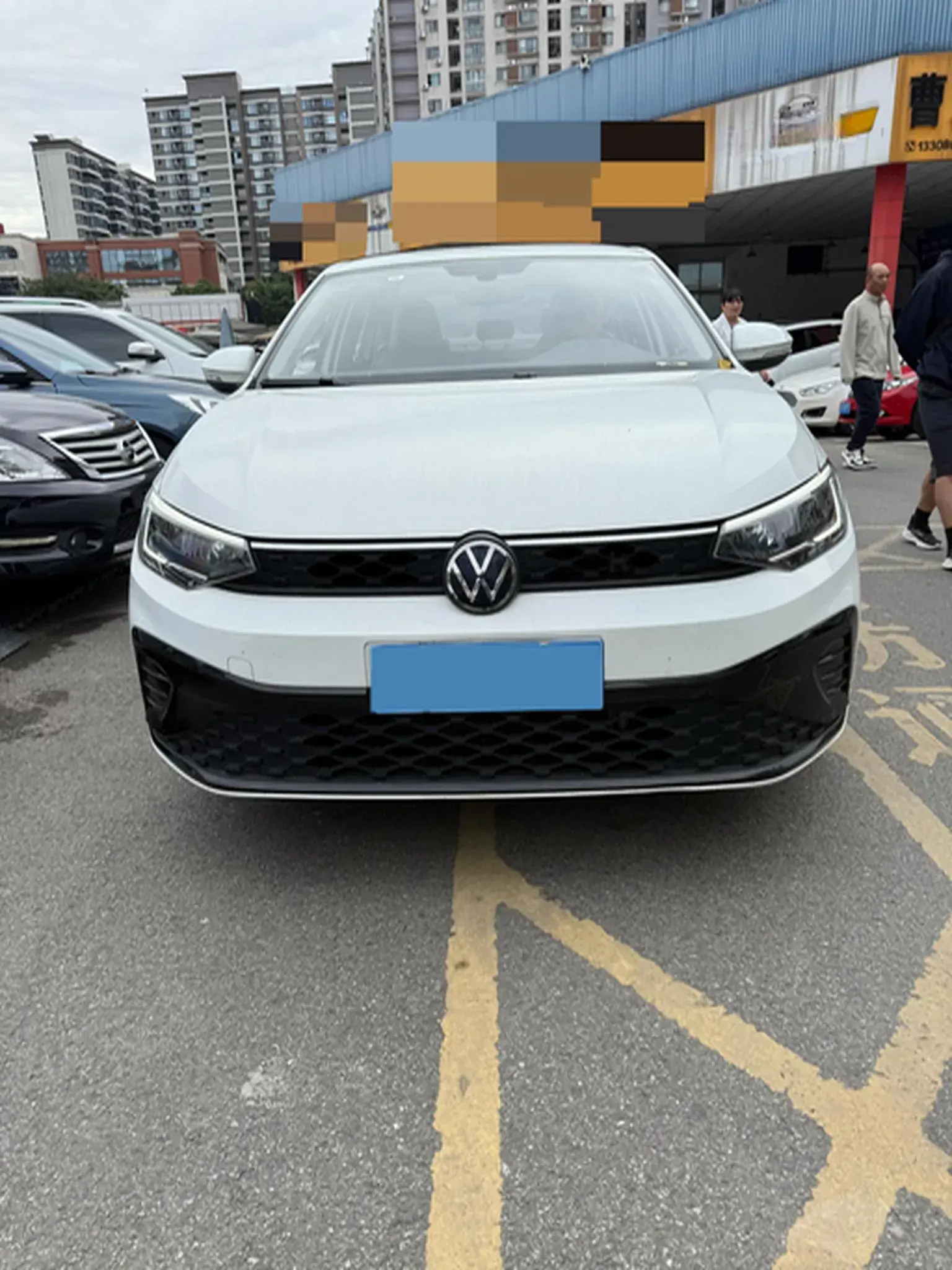 2023 VOLKSWAGEN LAVIDA thumbnail 2