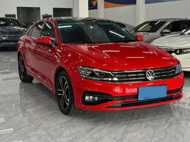 2019 VOLKSWAGEN LAMANDO thumbnail 3