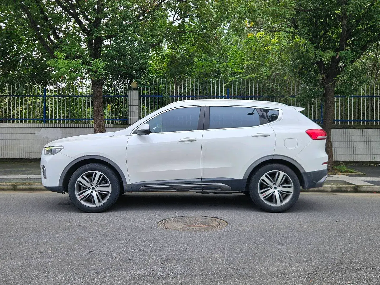 2018 HAVAL H6 thumbnail 2