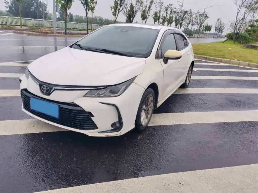 2021 TOYOTA COROLLA view 1