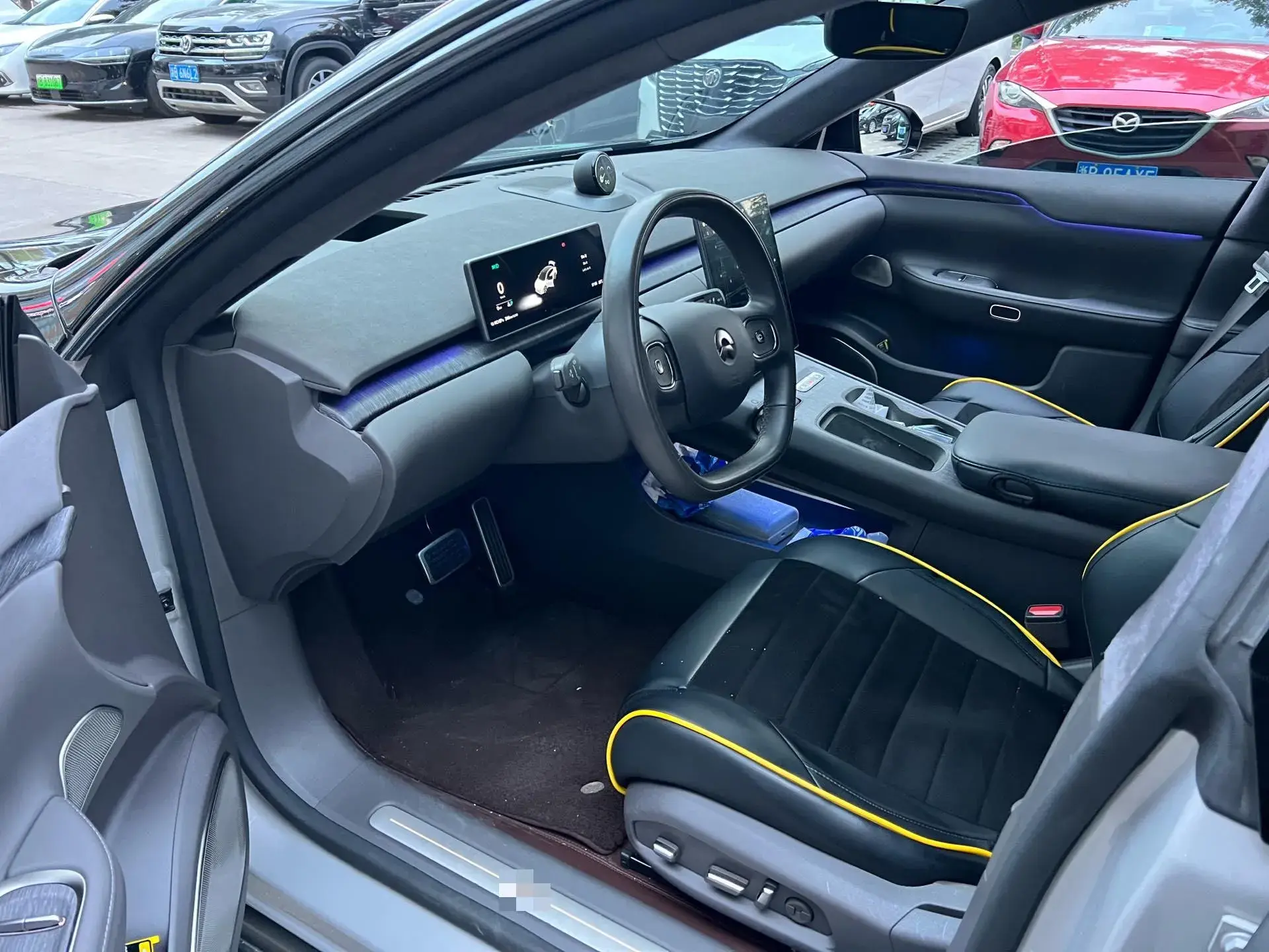 2021 VOLKSWAGEN ID.6 thumbnail 4