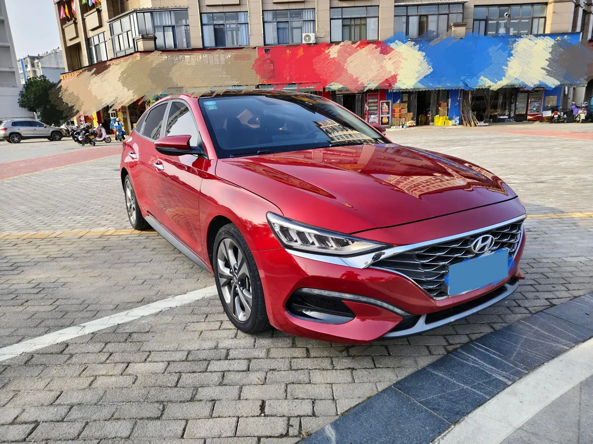 2019 HYUNDAI LA thumbnail 3