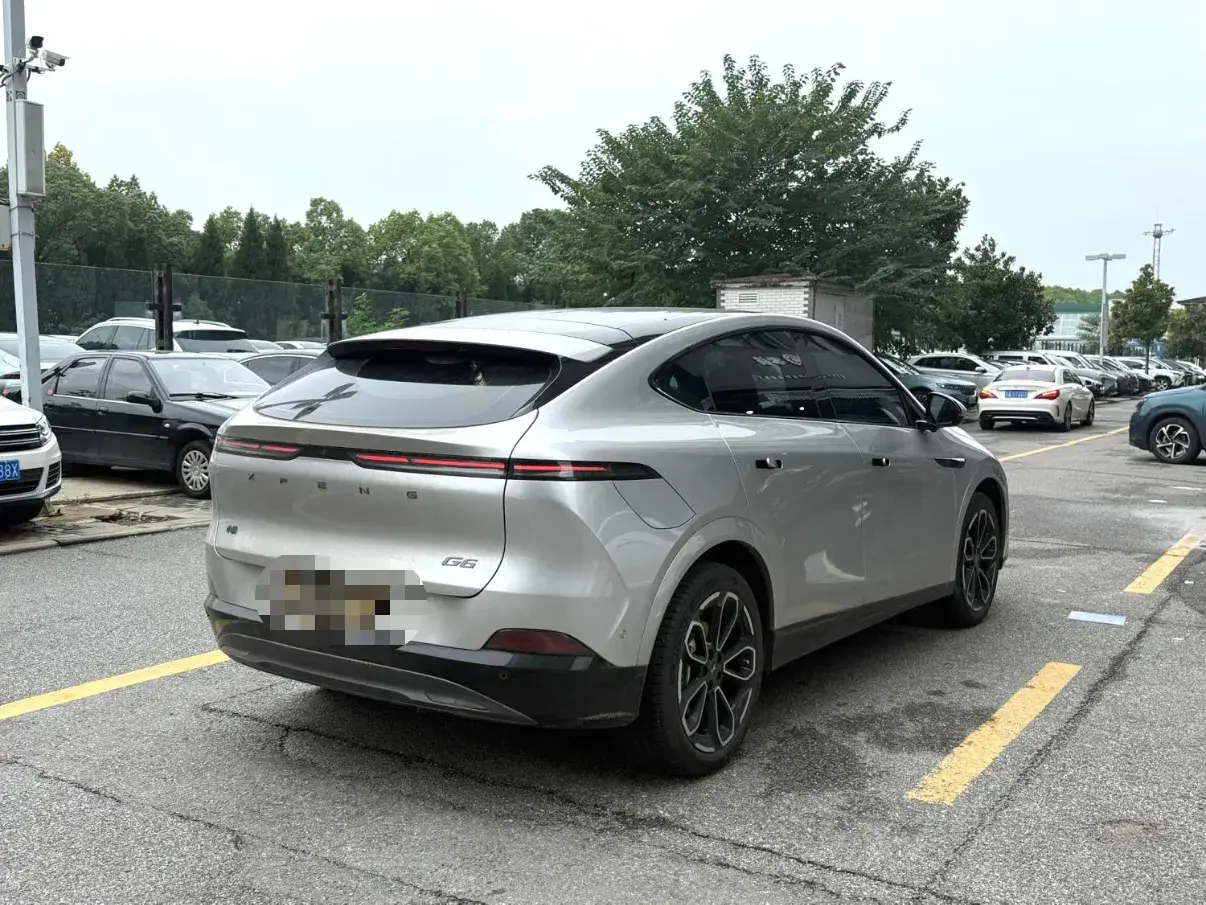 2025 XPENG G6 thumbnail 2
