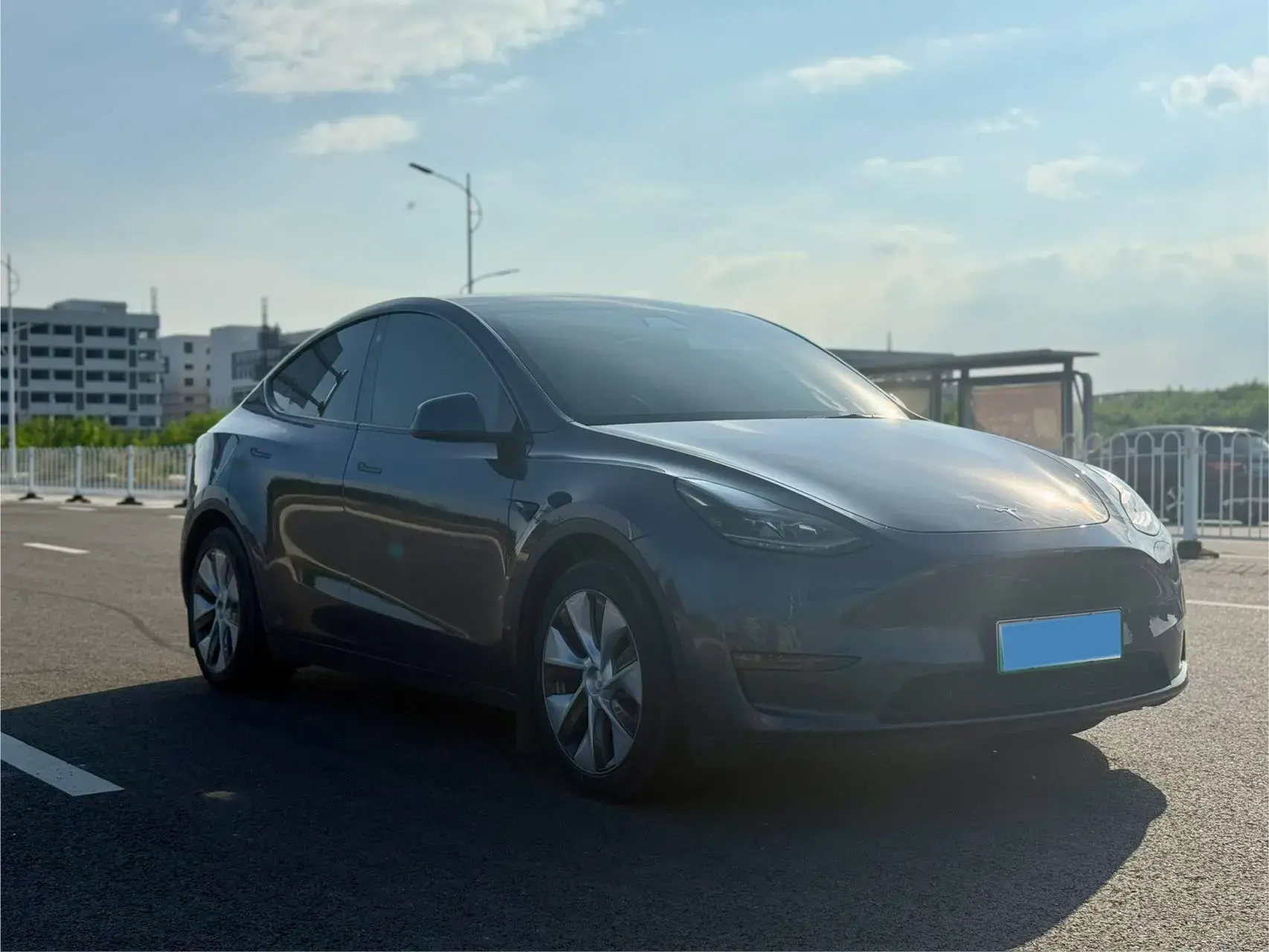 2021 TESLA MODEL thumbnail 3