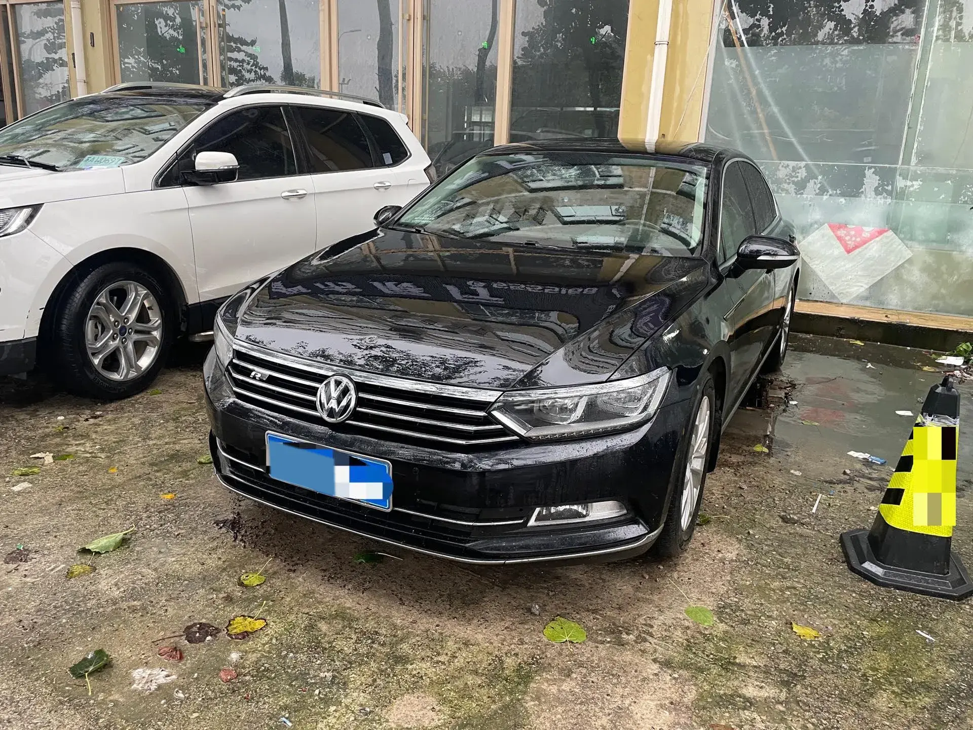 2019 VOLKSWAGEN MAGOTAN view 1