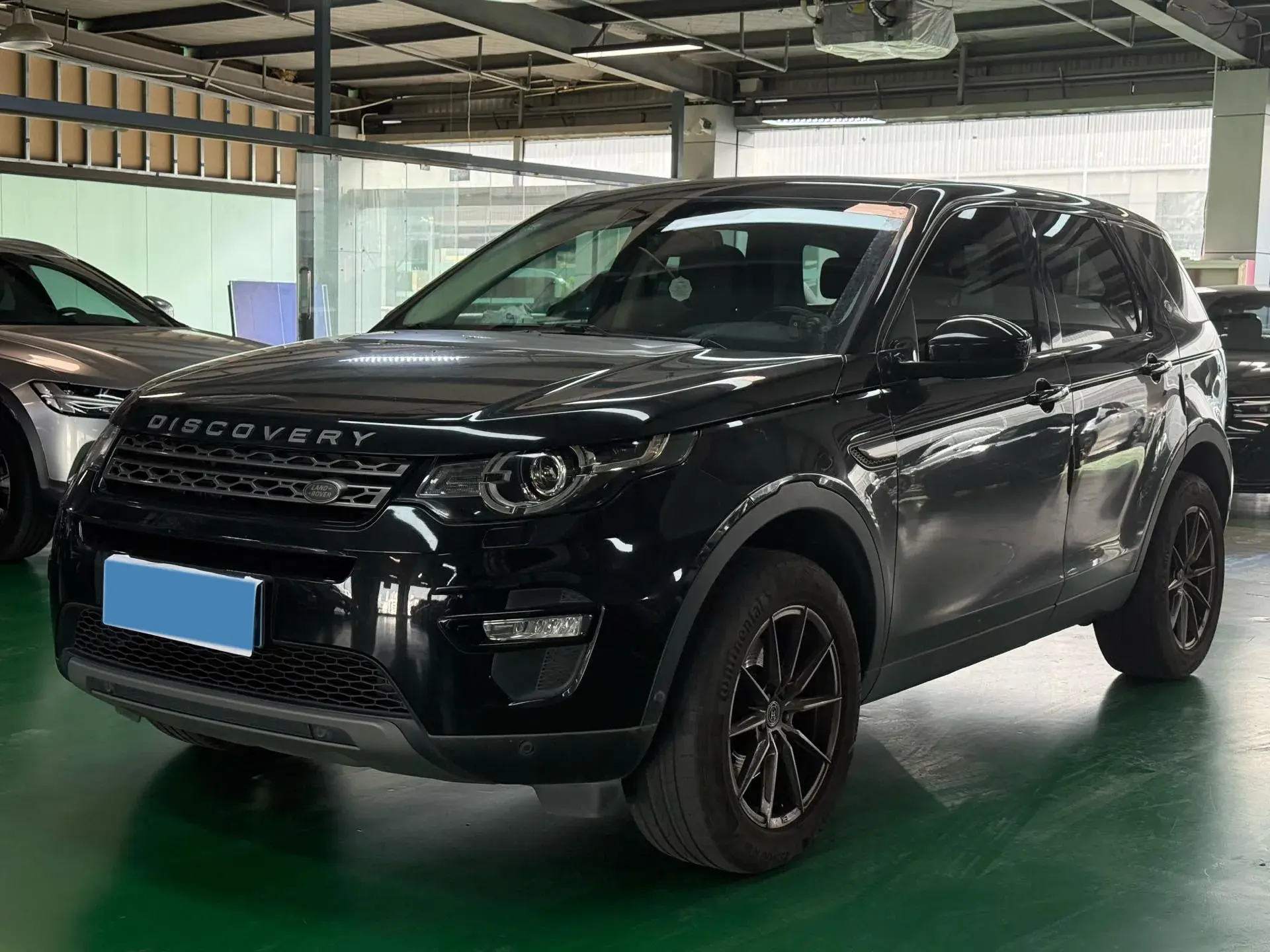 2018 LAND ROVER view 1