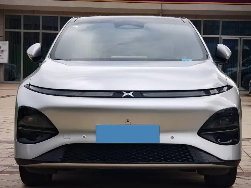 2023 XPENG G6 thumbnail 2