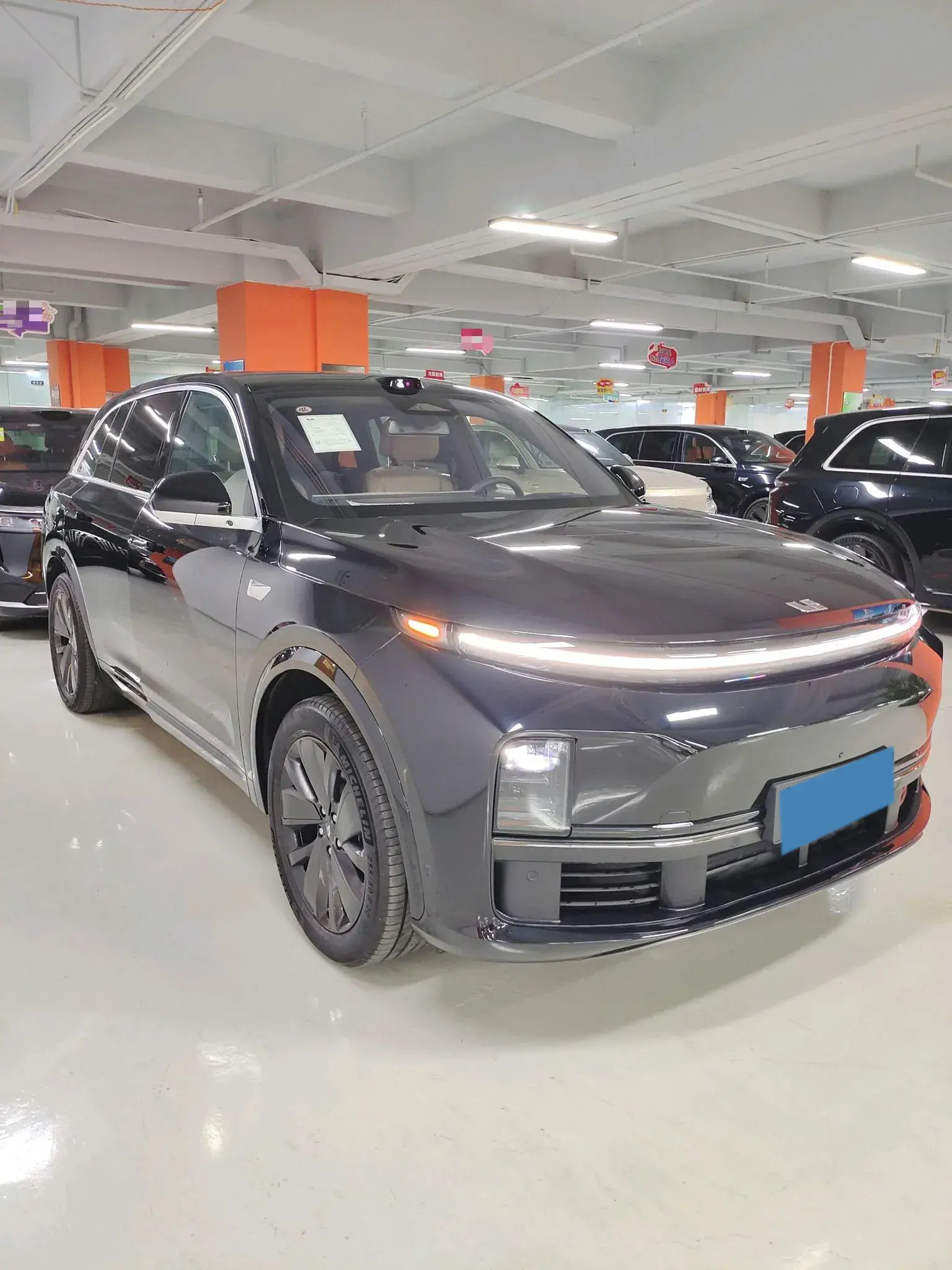 2025 LI L7 thumbnail 3