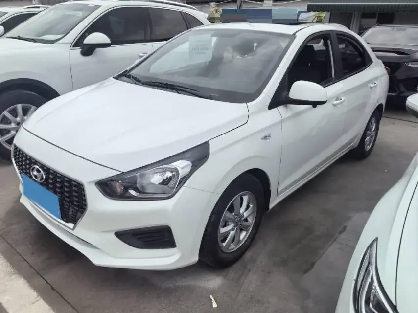 2020 HYUNDAI REINA view 1