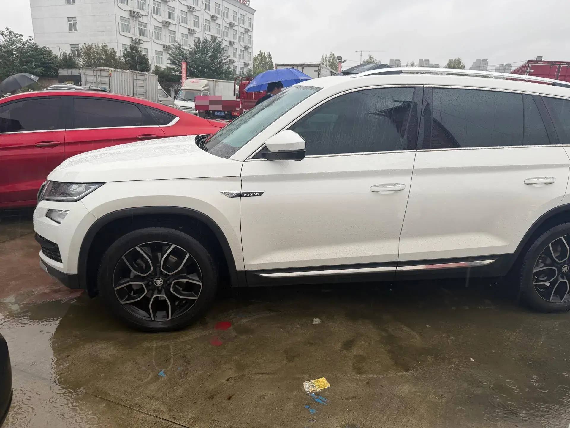 2018 SKODA KODIAK thumbnail 3