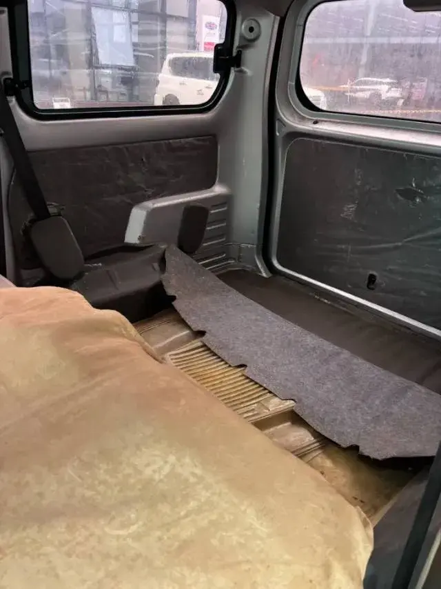 2018 WULING RONGGUANG thumbnail 4