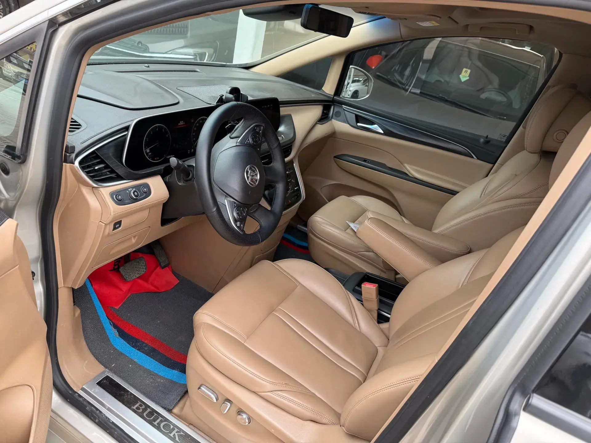 2021 BUICK GL8 thumbnail 3