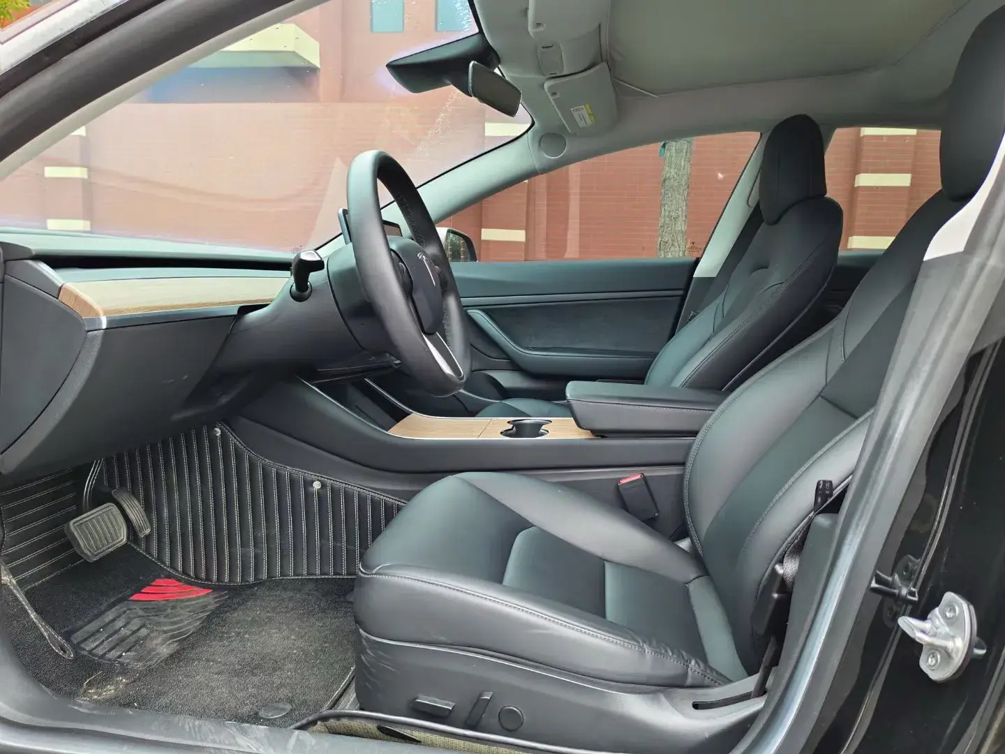 2020 TESLA MODEL thumbnail 3