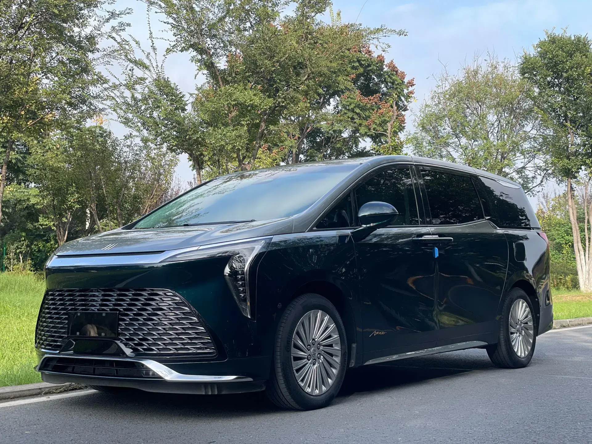 2023 BUICK CENTURY view 1