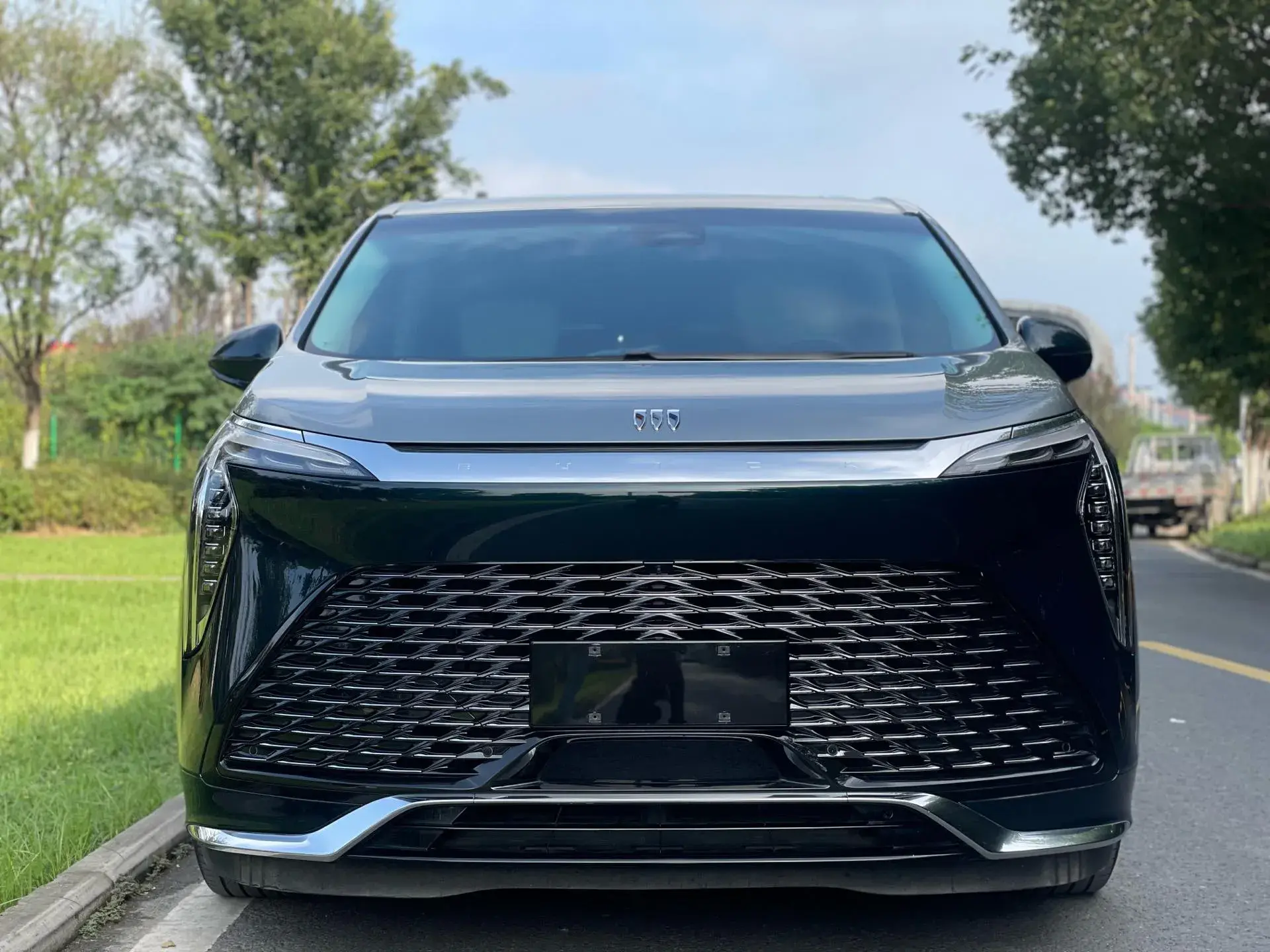 2023 BUICK CENTURY thumbnail 2